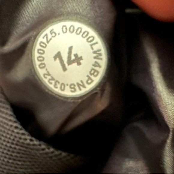 Lululemon Insulated Quilted Pullover Jacket - Picture 9 of 10